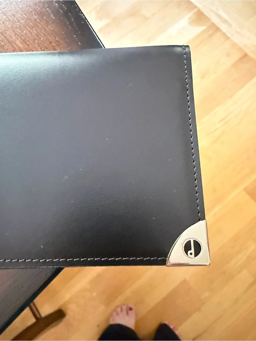 Dunhill unisex minimalist